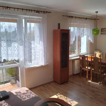 Apartamencik Przy Fontannie アパート *