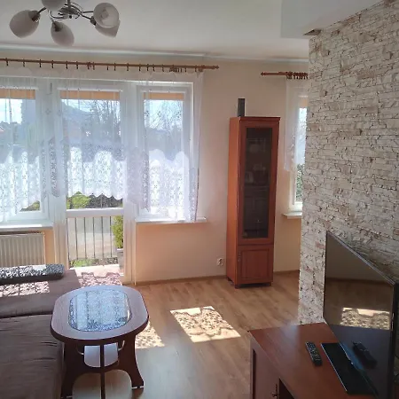 Apartamencik Przy Fontannie * 科沃布热格