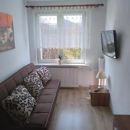 Daire Apartamencik Przy Fontannie
